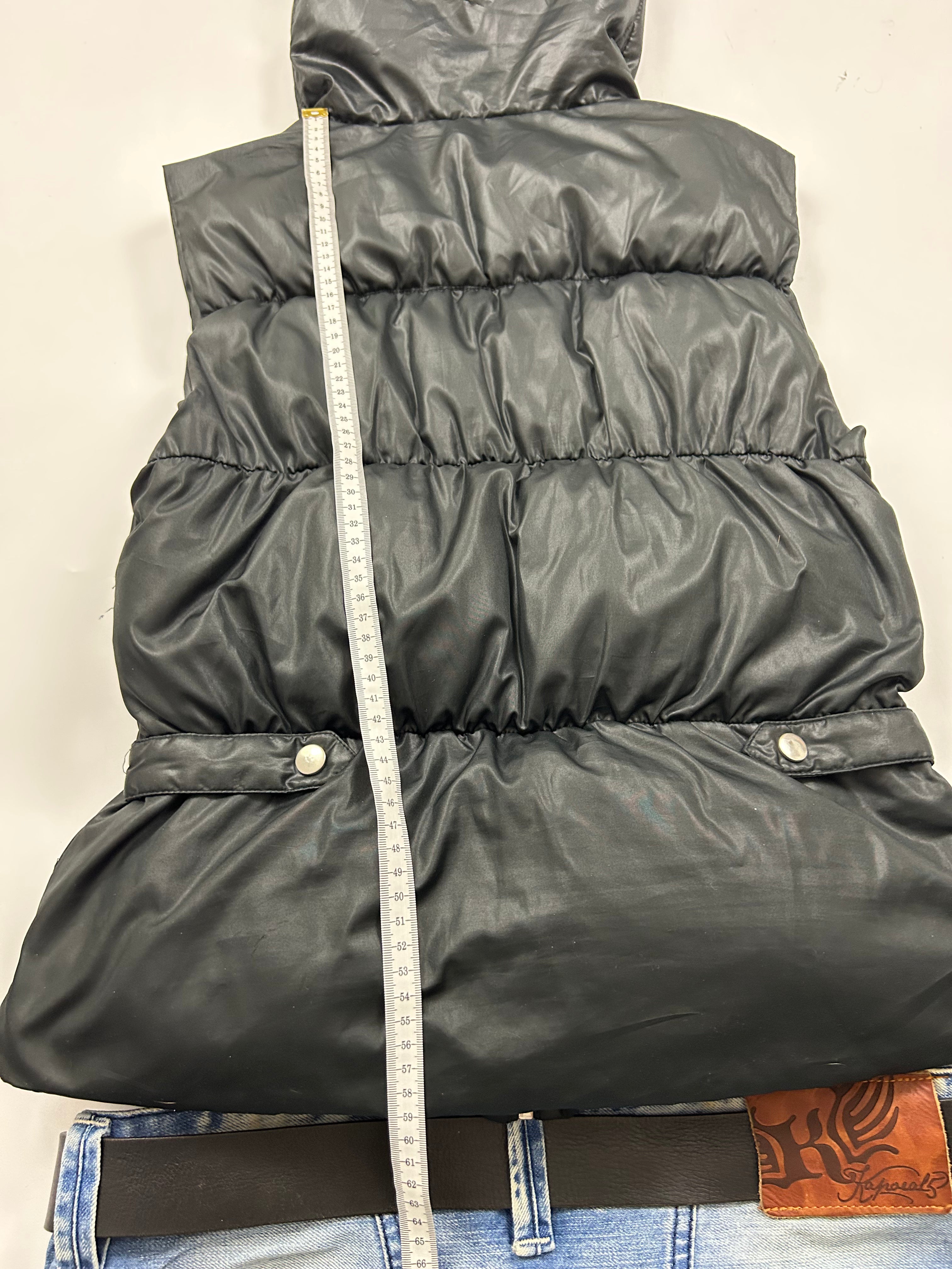 Cocoro Vest with Fur (S/M)